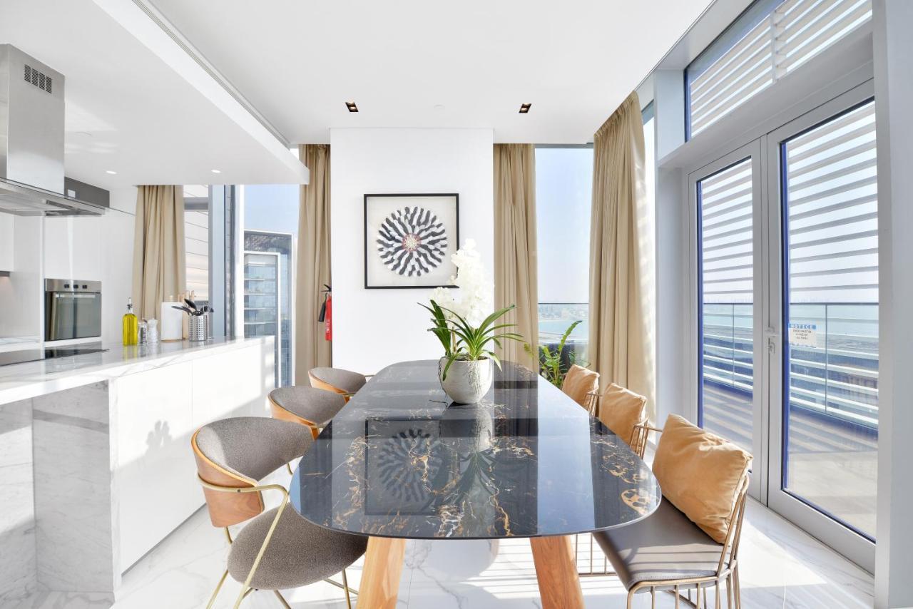 Appartement Luxe 3 Bedroom Oceanfront In The Heart Of Bluewaters Island *